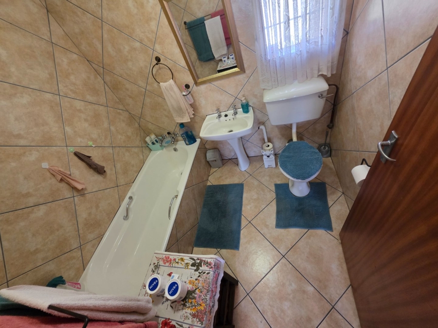 5 Bedroom Property for Sale in Sasolburg Ext 10 Free State